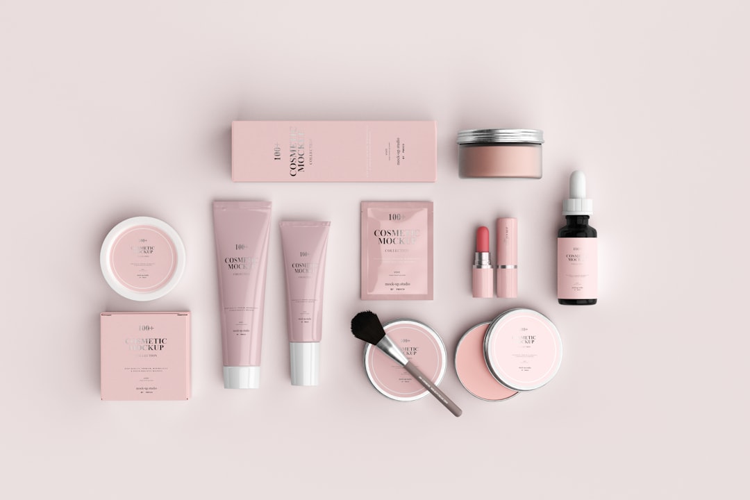 Plastic-free cosmetics packaging