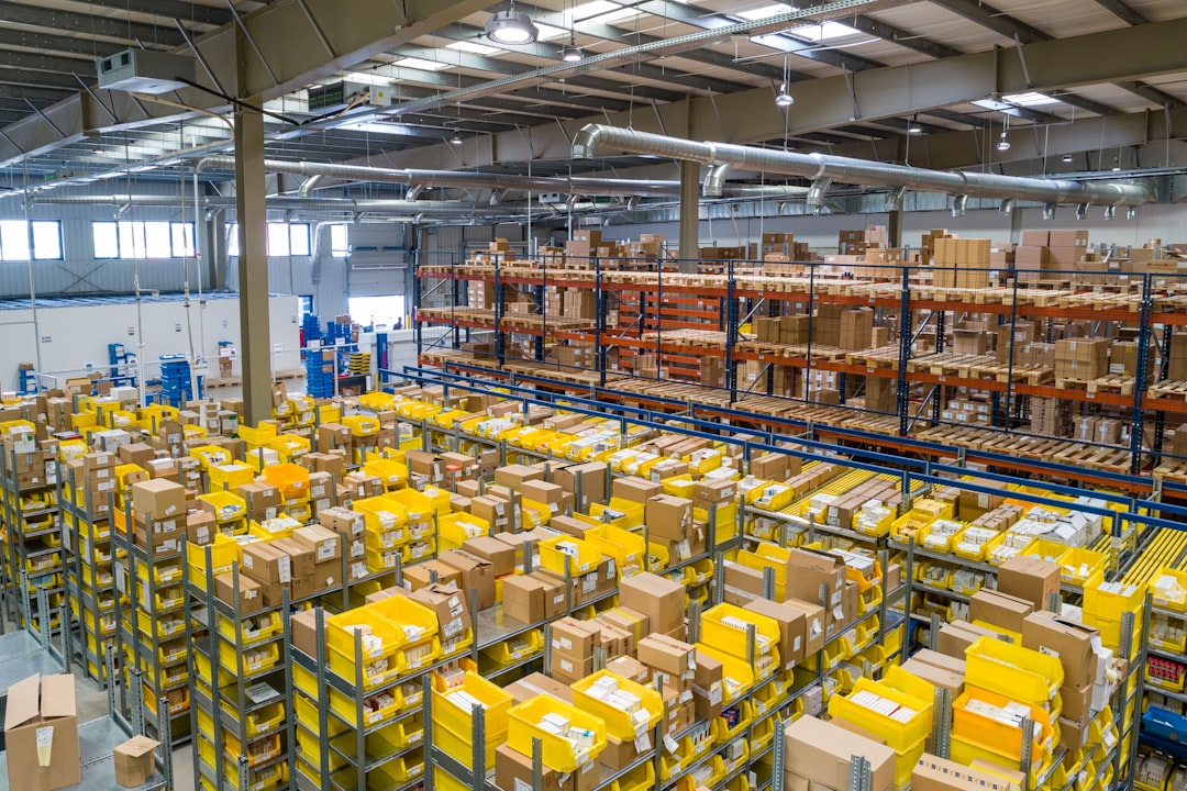 Managing multiple packaging suppliers