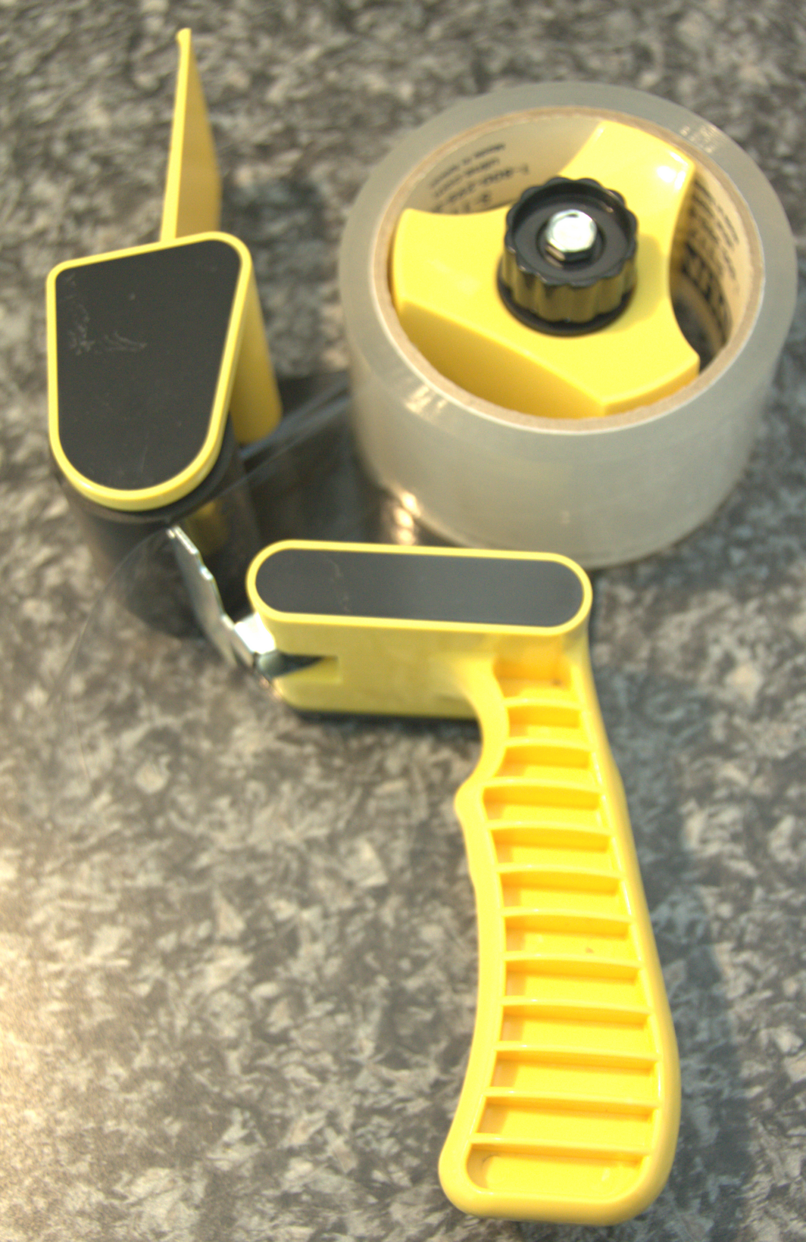 Water-Activated Tape vs Plastic Tape