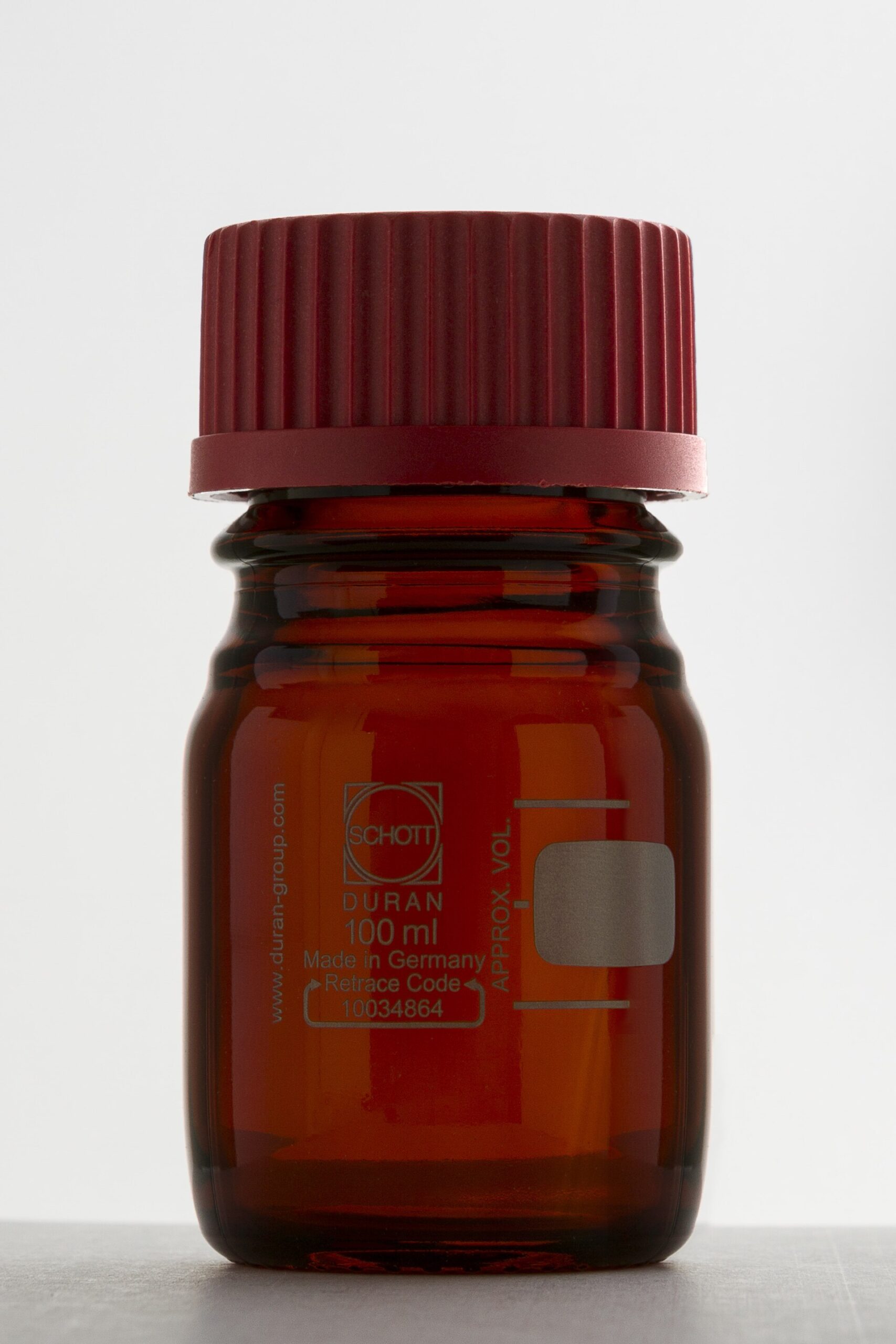 Amber Glass vs UV-Blocking Packaging